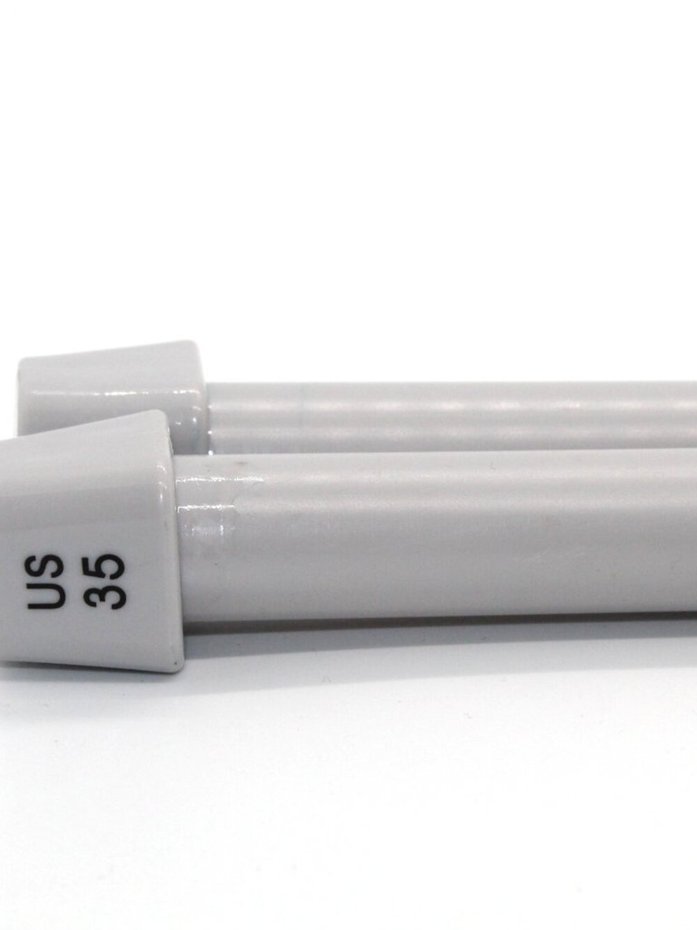 BOYE Chunky Knitting Needles US 35 19 mm x 14 Inches Gray Perfect Point Plastic